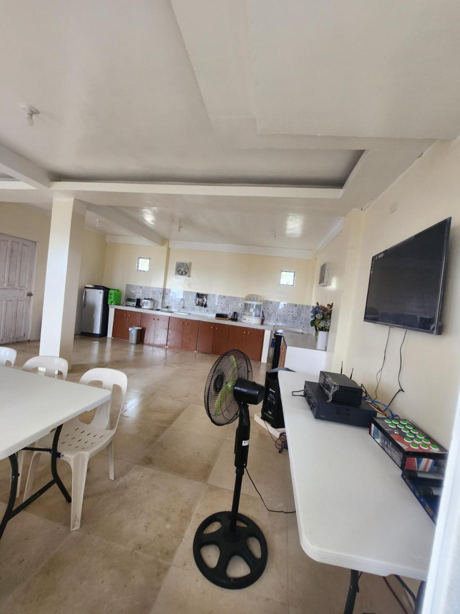 Costa Alora Beach Resort Dingalan Екстер'єр фото